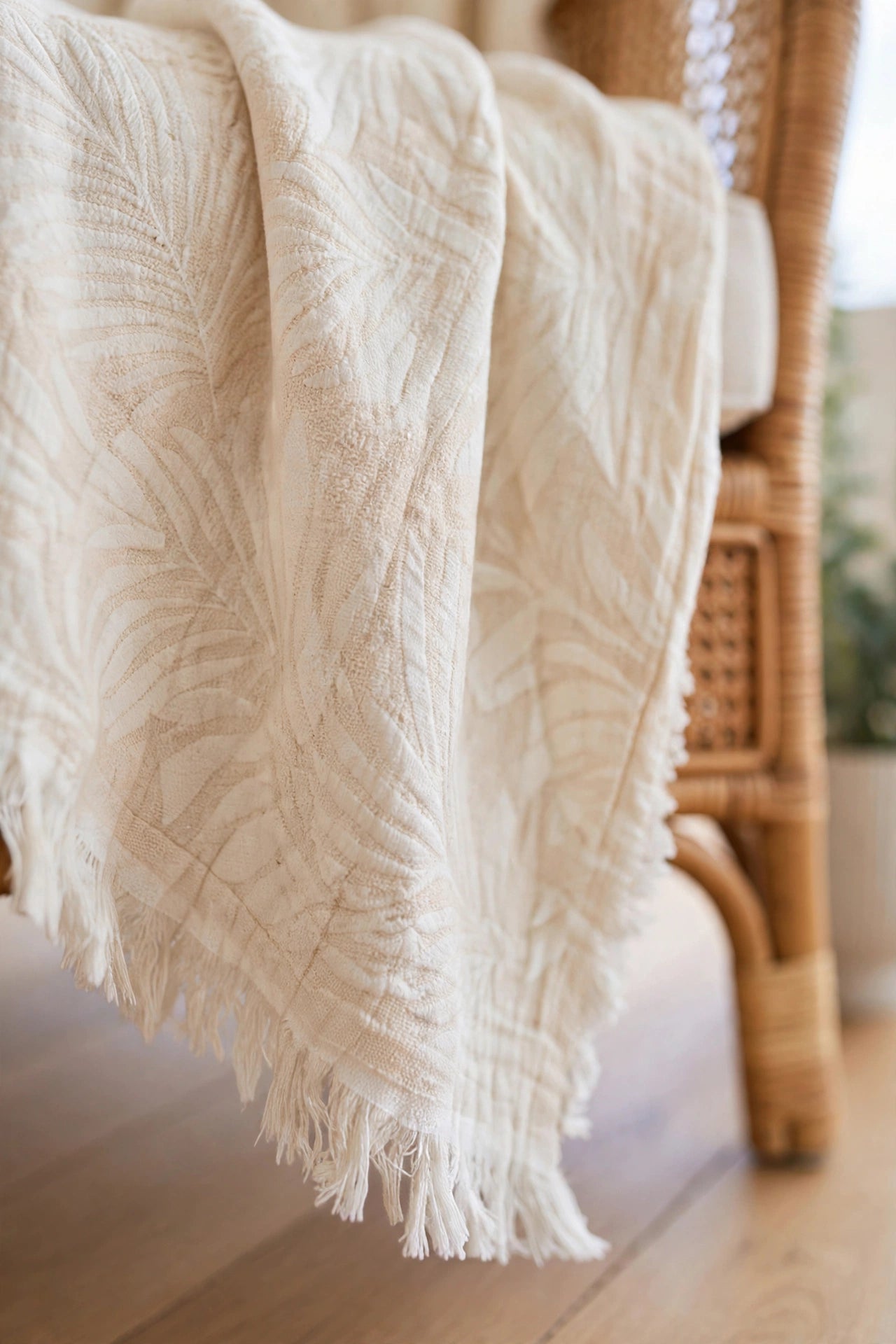 Palm Throw